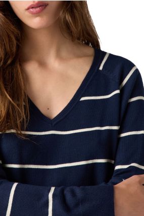 Pull LEVI'S® PETAL V-NECK Stephanie Black